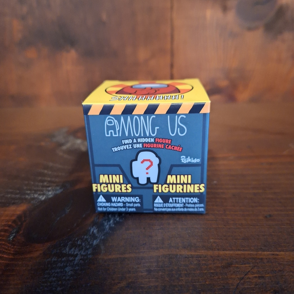 NWOT-Among Us Blind Box Mini Figure Kids Video Games Imposter Gift
